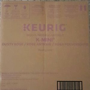 KEURIG K-Mini Coffee Machine New in Box in Dusty Rose